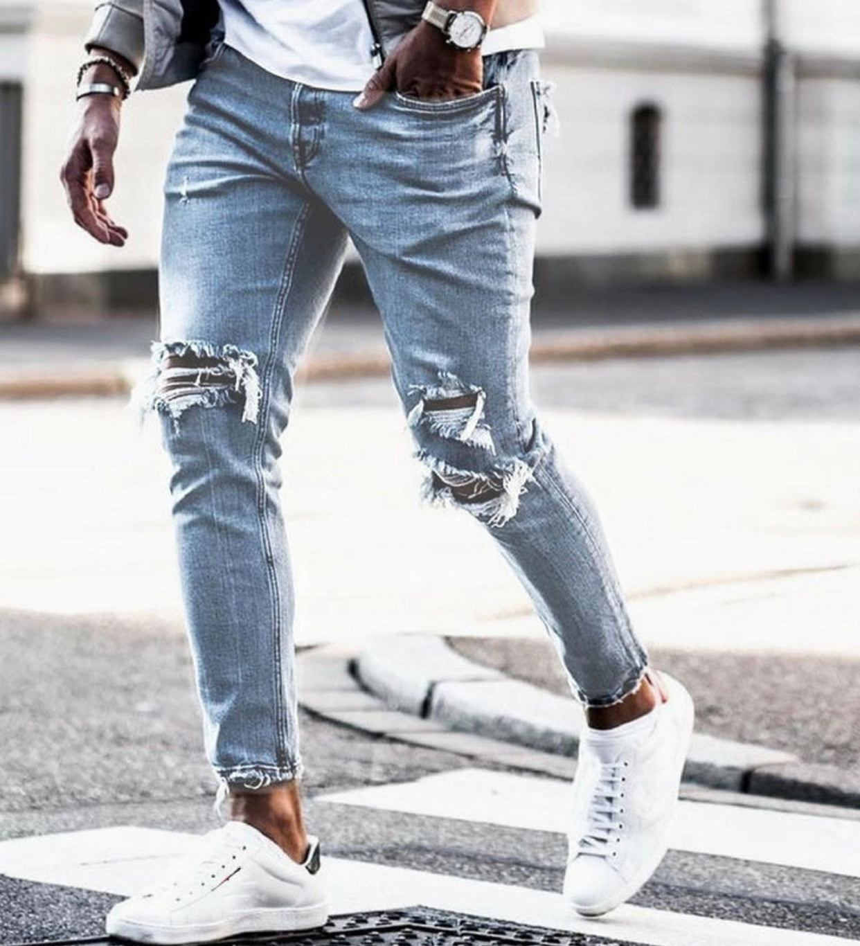 Streetwear Knee Ripped Jeans