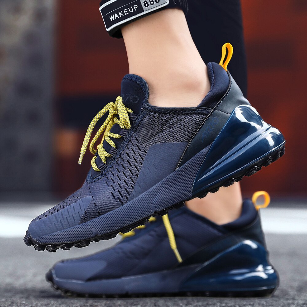 Men Breathable Walking Sneakers