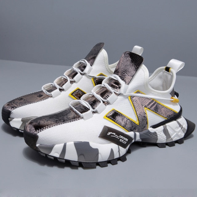 Men Comfortable Sports Sneakers